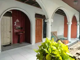 Rumah Klasik Akses Jl Raya Kawasaan Bisnis Laweyan Solo