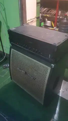 mixer dan speaker nya 10 inc x2