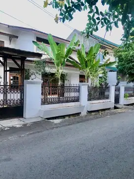 DIJUAL RUMAH 2 LANTAI JAKARTA TIMUR