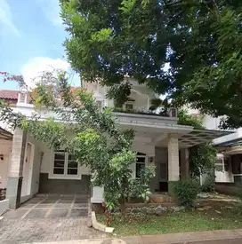 Dijual rumah kota Wisata cibubur