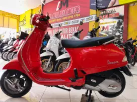 Vespa LX 125 th 2023 km rendah