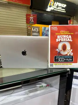 Segampang itu cicilan macbook Air dan produk lainnya home credit