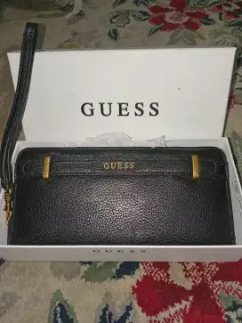Jual dompet merk GUESS