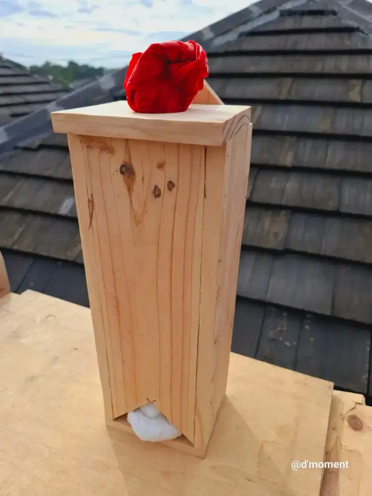 Tempat kantong plastik jati belanda