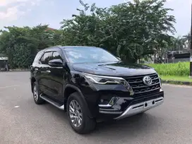 Toyota Fortuner 2.4 VRZ TRD 2022