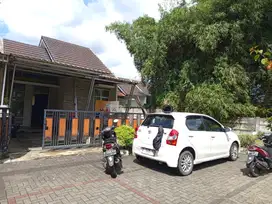 Disewakan Rumah Cluster 24Jam BCC