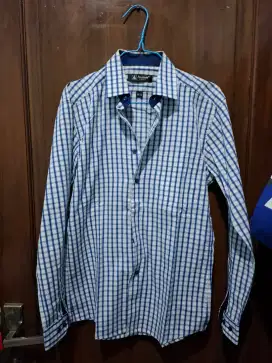 Kemeja Alisan Kotak