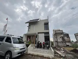 Villa Kota Batu Malang 2 Lantai dekat Alun alun Batu dan Wisata Baloga