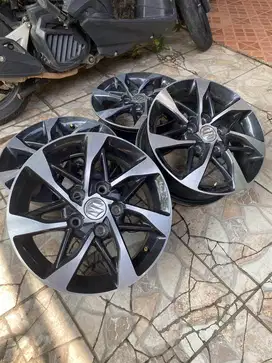 Velg Ertiga Hybrid R15 Xl7 Luxuo Innova Grandmax