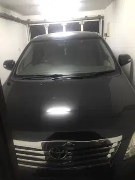 Toyota Kijang Innova 2.0 V Bensin AT Th. 2012 Hitam Terawat