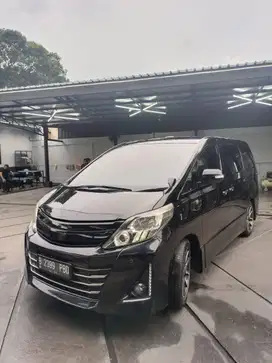 Dijual Toyota Alphard 2010