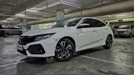 [OLXMOBBI] Low Angs Honda Civic 1.5 S Hatchback Bensin-AT 2017 BOU