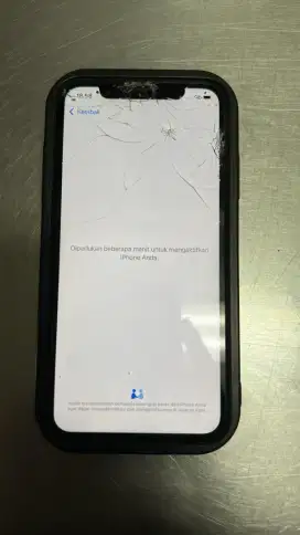 ip xr minus lcd pecah