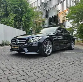 (DP: 0) Mercedes Benz C300 AMG 2018 low km mercy c 300