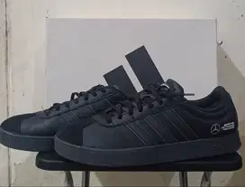 ADIDAS AMG Petronas F-1 VL COURT