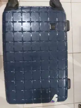 Koper bekas merk Elle
