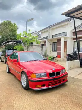 Jual mobil bmw E36 320i M50