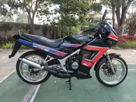 Suzuki RGR 150 Tahun 1994