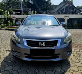 Honda Accord 2.4 VTIL AT 2010