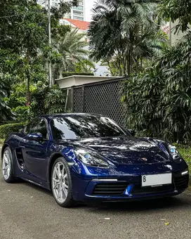 porsche cayman 718 coupe 2024 2.0 turbo