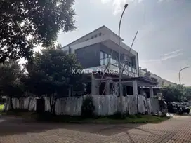 Rumah Bangunan Mandiri Cluster Sheffield Greenwich Bsd City