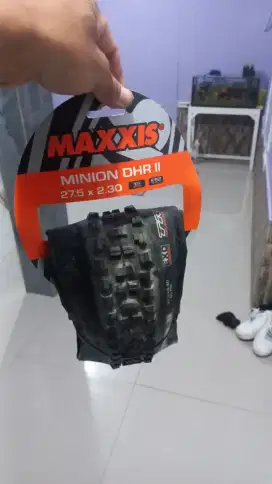 Ban sepeda , maxxis DHR