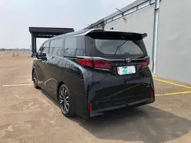 TOYOTA ALPHARD HYBRID 2024