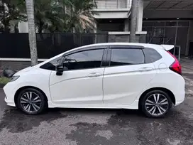 Honda Jazz RS 2017 Facelift matic  km 64000 Tangan pertama