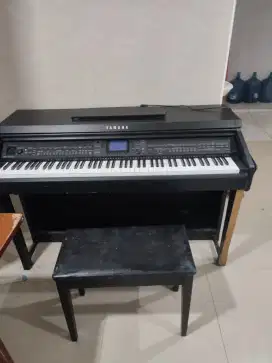 Piano clavinova type 601