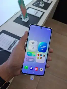 Samsung A36 5G Bonus Charger Original dan Kuota Internet 140GB 6 Bulan