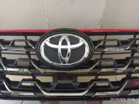 Gril toyota Fortuner TRD 2020 Ori