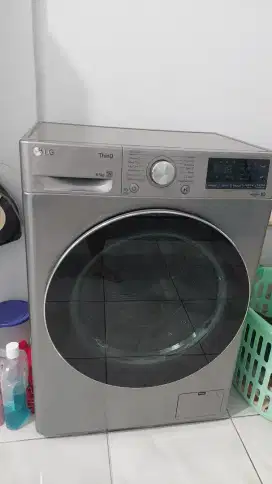 Mesin cuci LG front loading