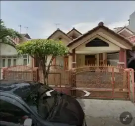 Rumah Nyaman Tanahnya 144 M² di Griya Bintara