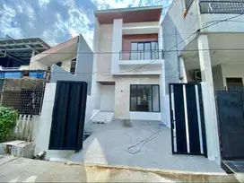 Jual cepat-Rumah Green Ville dkt taman ratu/kedoya/puri/tanjung duren