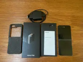 Samsung Galaxy Z flip 6 12/512gb