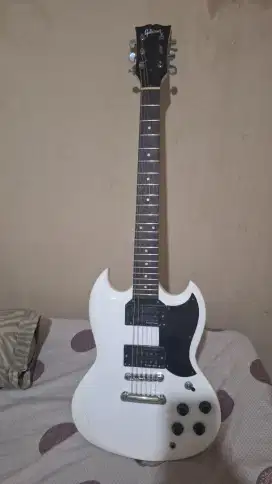 Dijual bundle gitar gibson dan asesoris