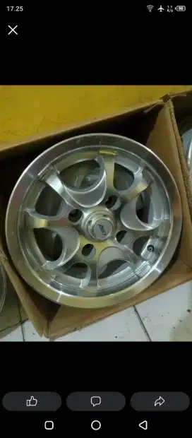 Jual.plek ring 13 masih bagus 5 biji sama serep