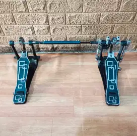 Dobel pedal drum akustik Taiwan