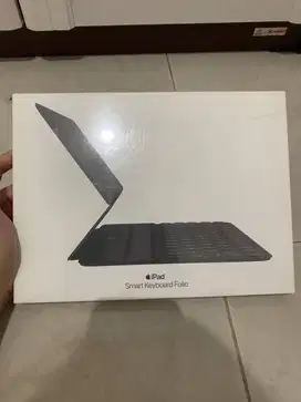 IPAD SMART KEYBOARD FOLIO