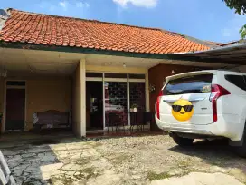 Rumah daerah Condet SHM