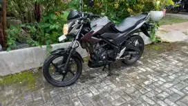 Honda CB150r old