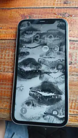 Iphone 11 64gb LL/A