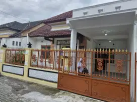 JUAL RUMAH SIAP HUNI BUMI PRAYUDAN DEKAT AKMIL & MALL ARTOS