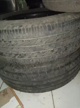 Di jual ban bridgestune R 14