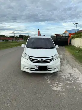 HONDA FREED E PSD MATIC