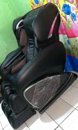 Kursi pijat ogawa type full