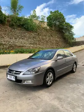 Honda accord vtil km 70rb an