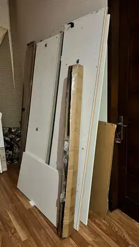 Jual Cepat Kayu Bekas Lemari & Headboard Kasur