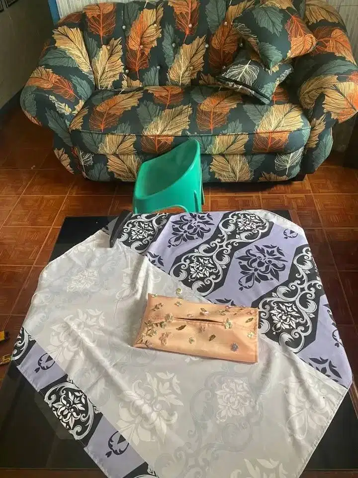 Dijual Cepat! Sofa Bekas Murah & Masih Layak Pakai ️