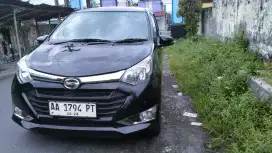 Sigra R deluxe km sangat rendah